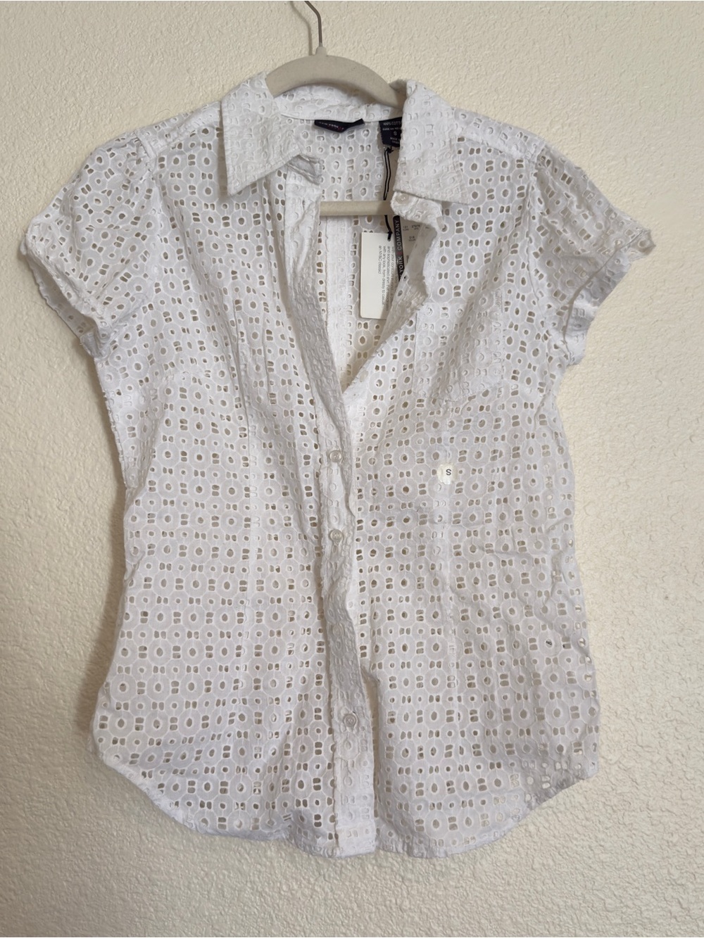 Vintage New York and co. White eyelet blouse